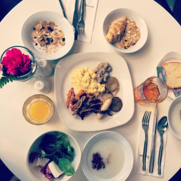 Quincy Hotel - Breakfast