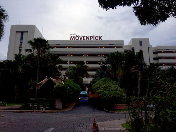 Phuket Moevenpick Resort Entrance