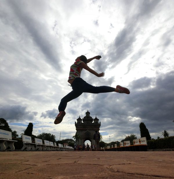 Laos Vientiane Patuxai Jumpshot