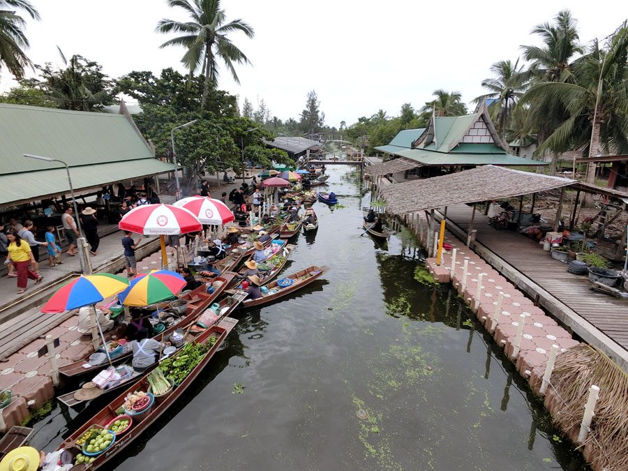 Amphawa Tha Kha Floating Market View
