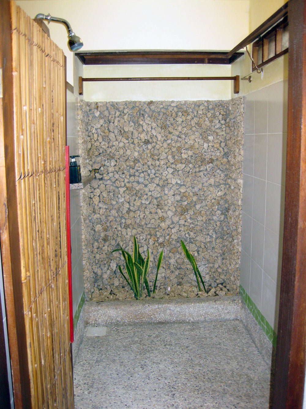 Manado Cocotinos Room Toilet