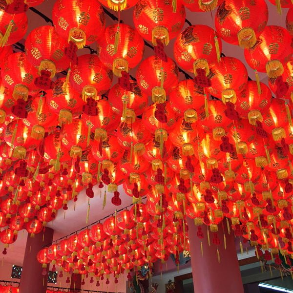 Dawson-Alexandra Trail - Tiong Ghee Temple Lanterns