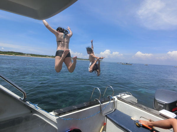 Bali Casio Snorkeling Jumpshot Duo Back