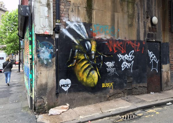 Manchester Street Art Qubek Bee