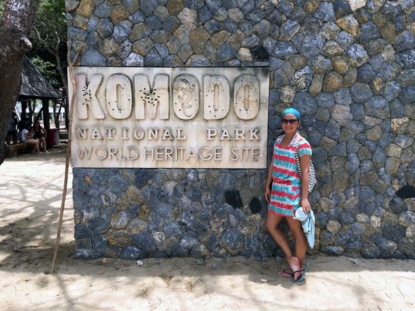 Komodo Loh Liang Entrance Sign