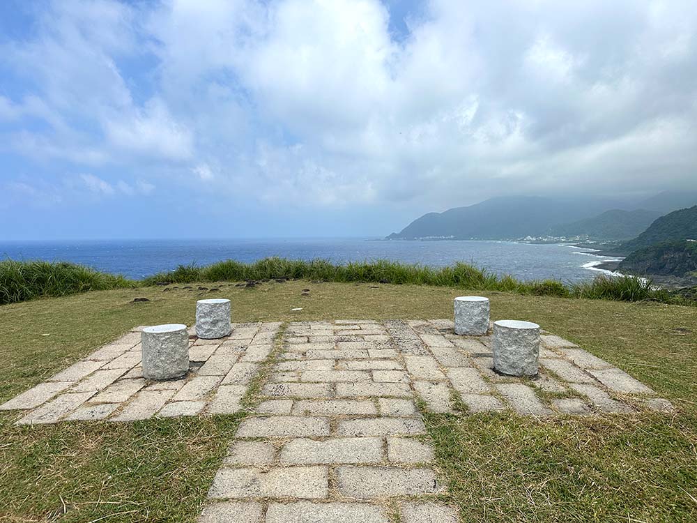 Lanyu Green Green Grassland Peak