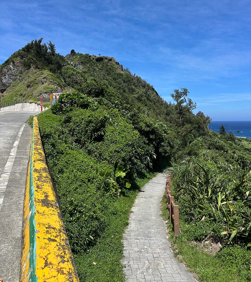 Lanyu Lovers Rock Entrance Path