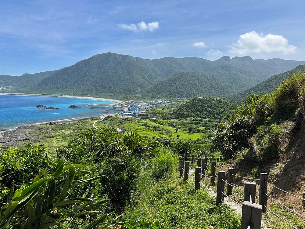 Lanyu Rutoushan Path View