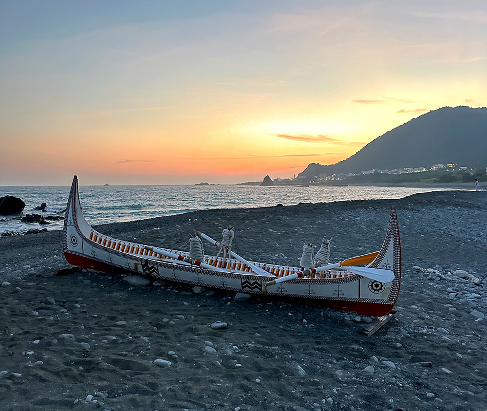 Lanyu Tatala Boat Sunset