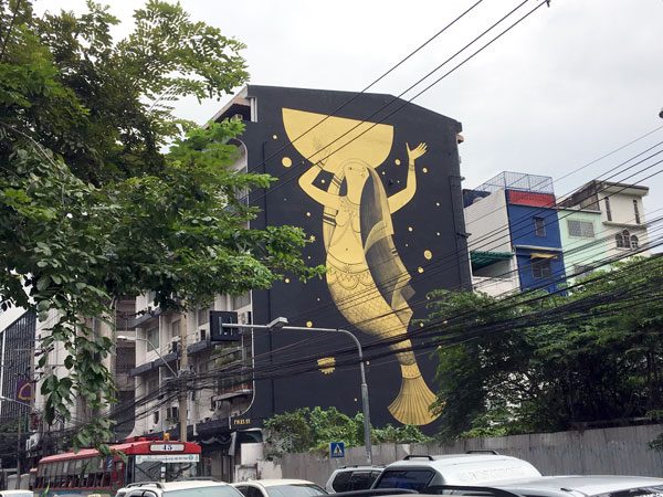 Bangkok Street Art Surawong Fikos