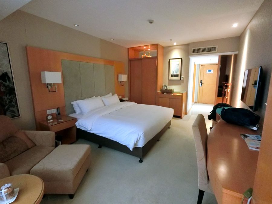 Xiamen Airlines Lakeside Hotel Room