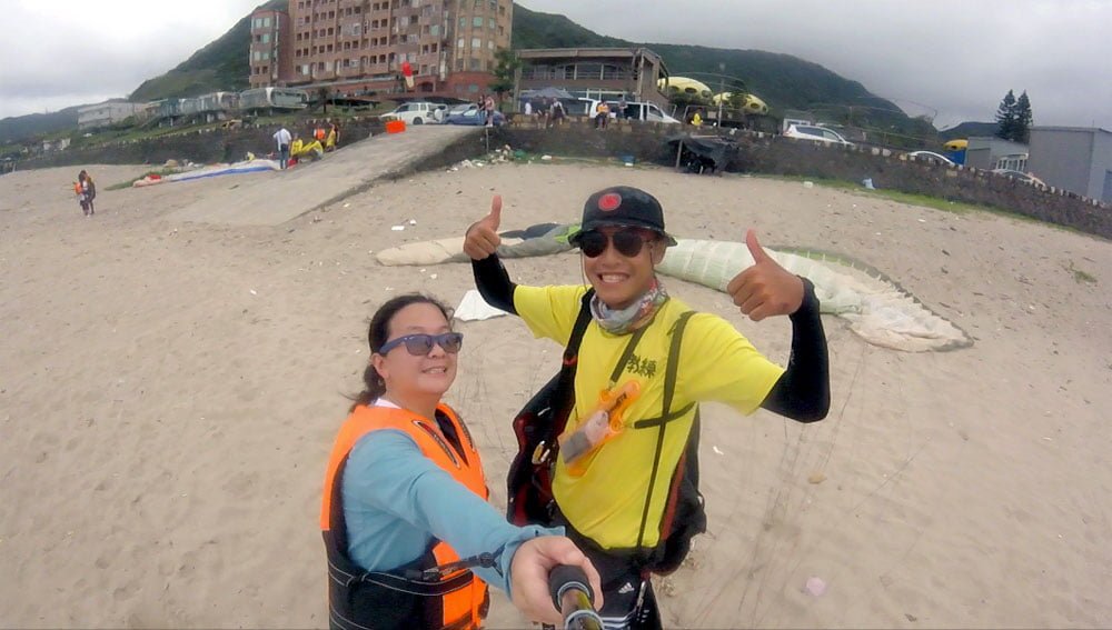 XinTaipei Wanli Paragliding Instructor