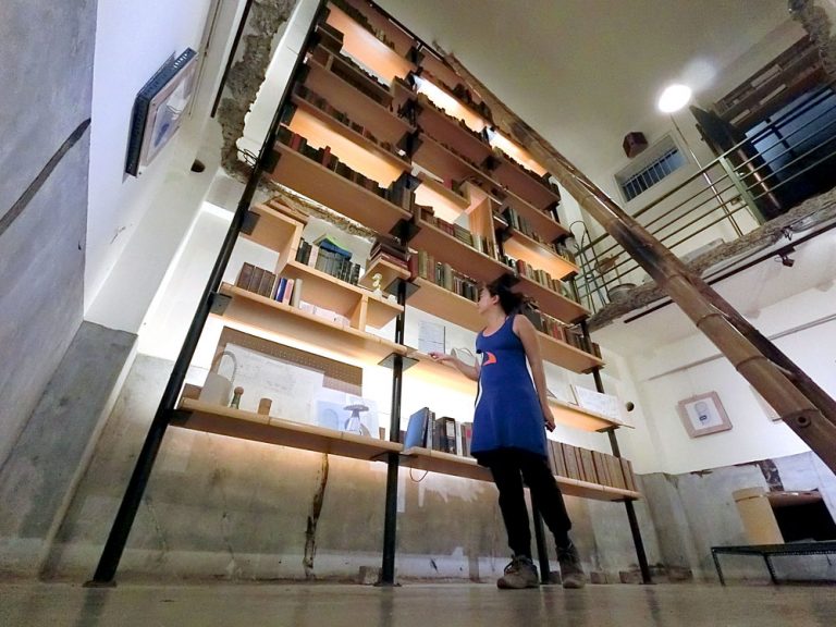 Tainan Caoji Book Inn Gallery Me