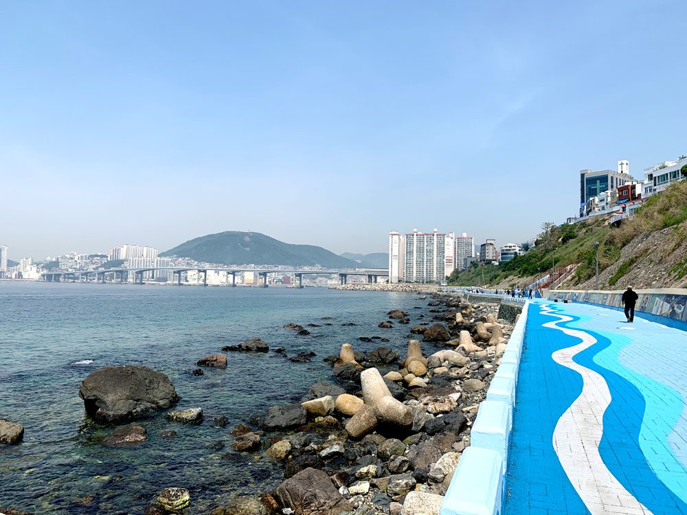 Busan Huinnyeoul Coastal Path