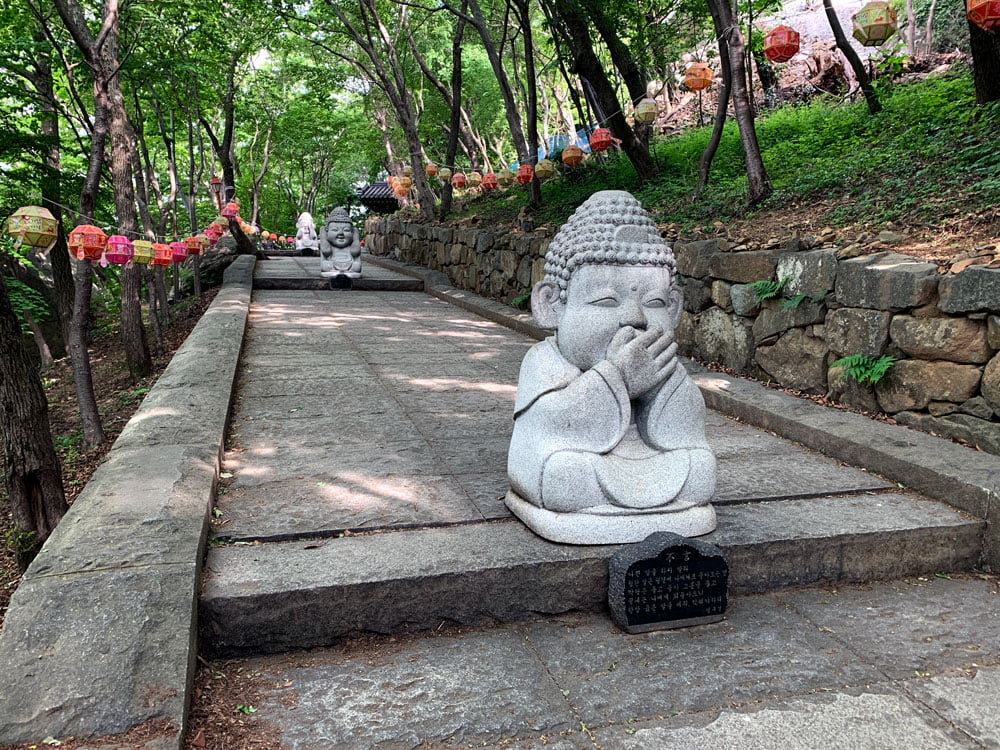 Yeosu Hyangiram Buddhas Path