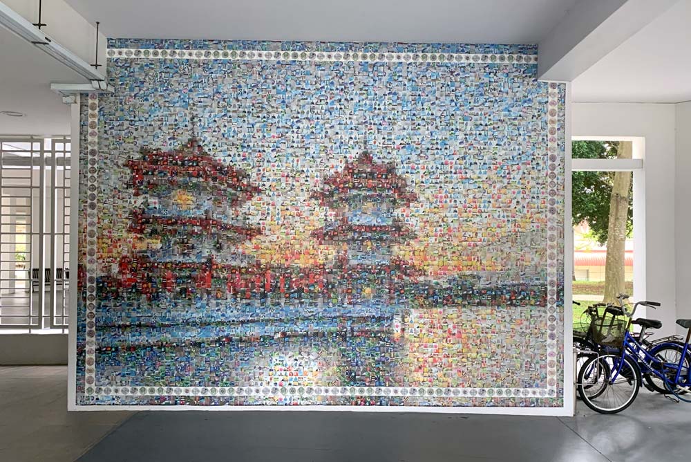 Many tiny photographs make up this mosaic photo of the Chinese Garden 