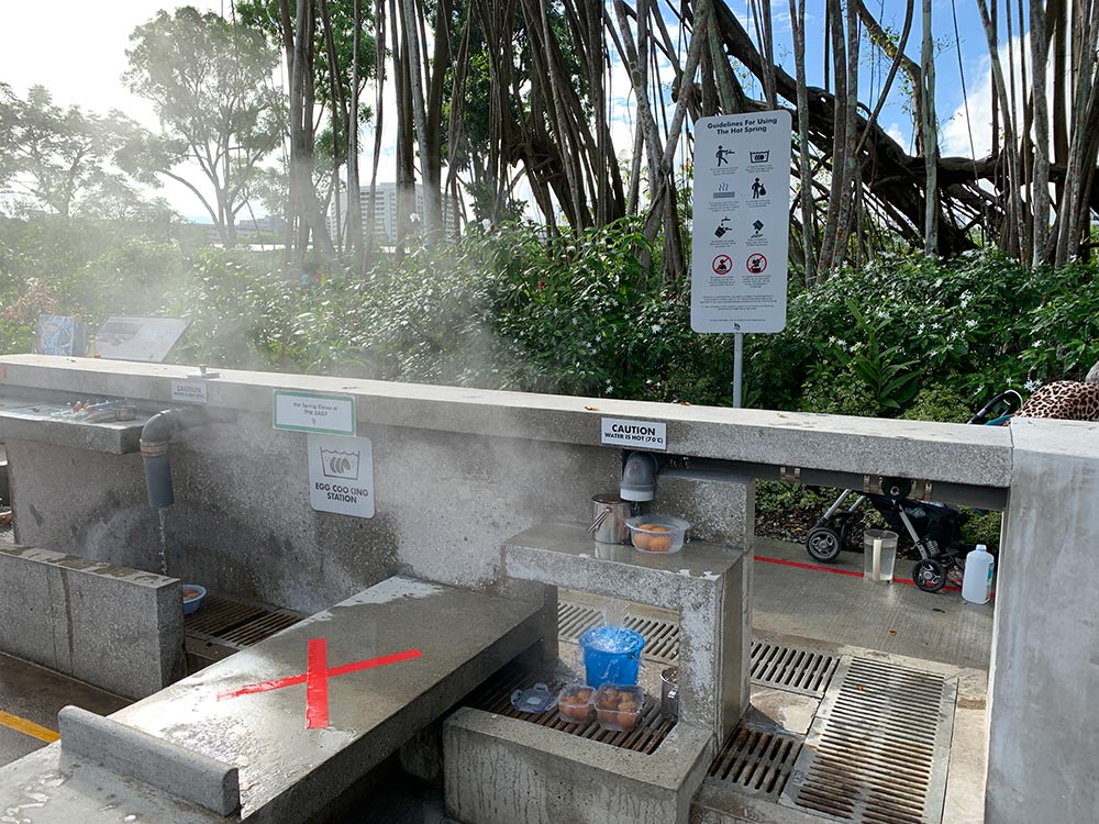 Cooking hot spring eggs at 70ºC at the egg cooking station