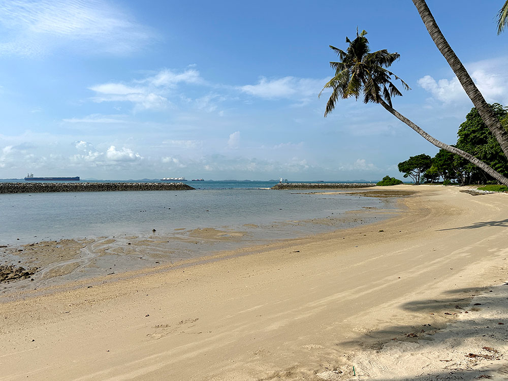 Big Sisters Island Beach