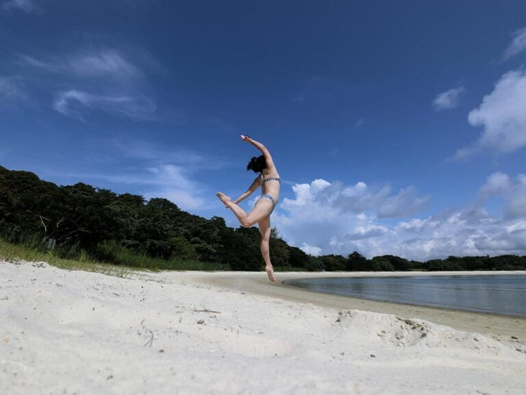 Lazarus Island Beach Jumpshot