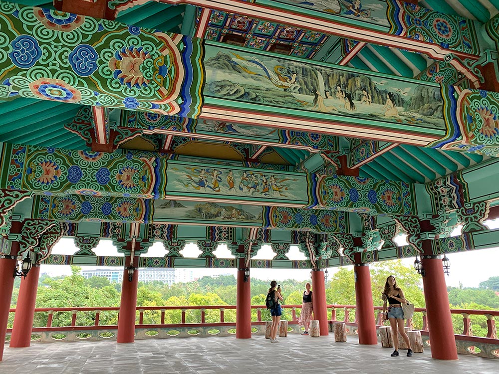 Jeju Seogwipo Cheonjeyeon Waterfall Pavilion