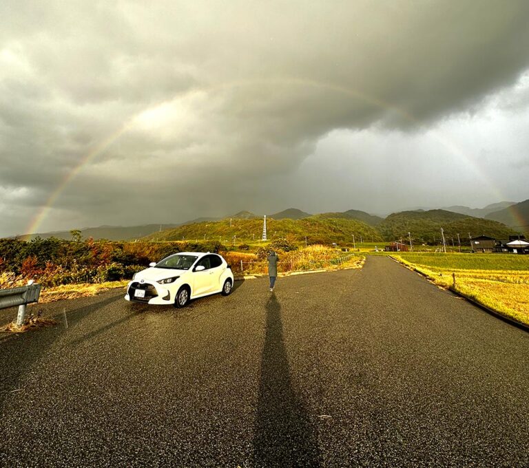 Sado Rainbow Car Me
