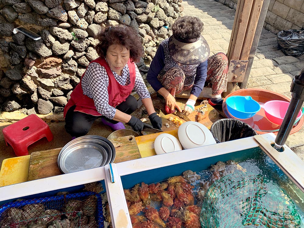 濟州城山日出峰海水浴場海女活海鮮