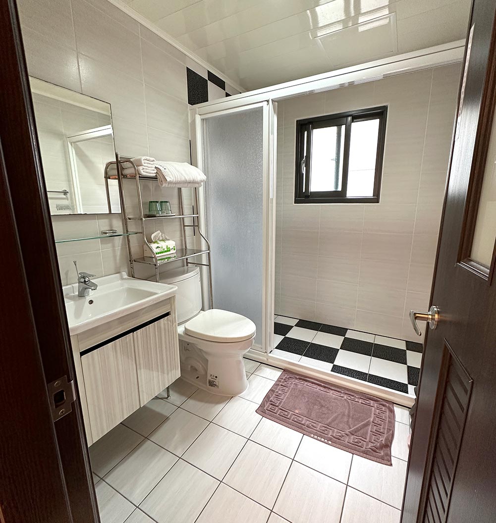 Penghu Cattleya Guesthouse Bathroom