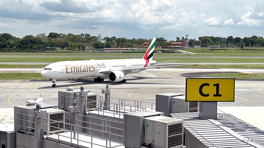 Emirates Plane Taxi Changi Airport
