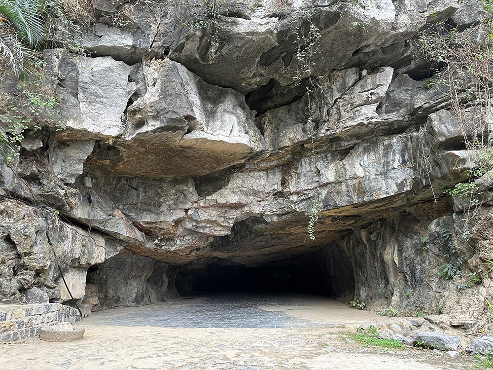 Ninh Binh Hang Mua Cave Entrance