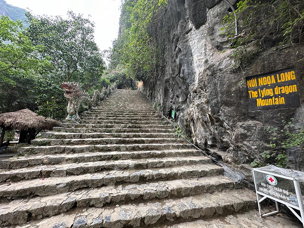 Ninh Binh Hang Mua Stairs