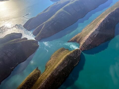 Broome Air Kimberley Horizontal Falls Sun