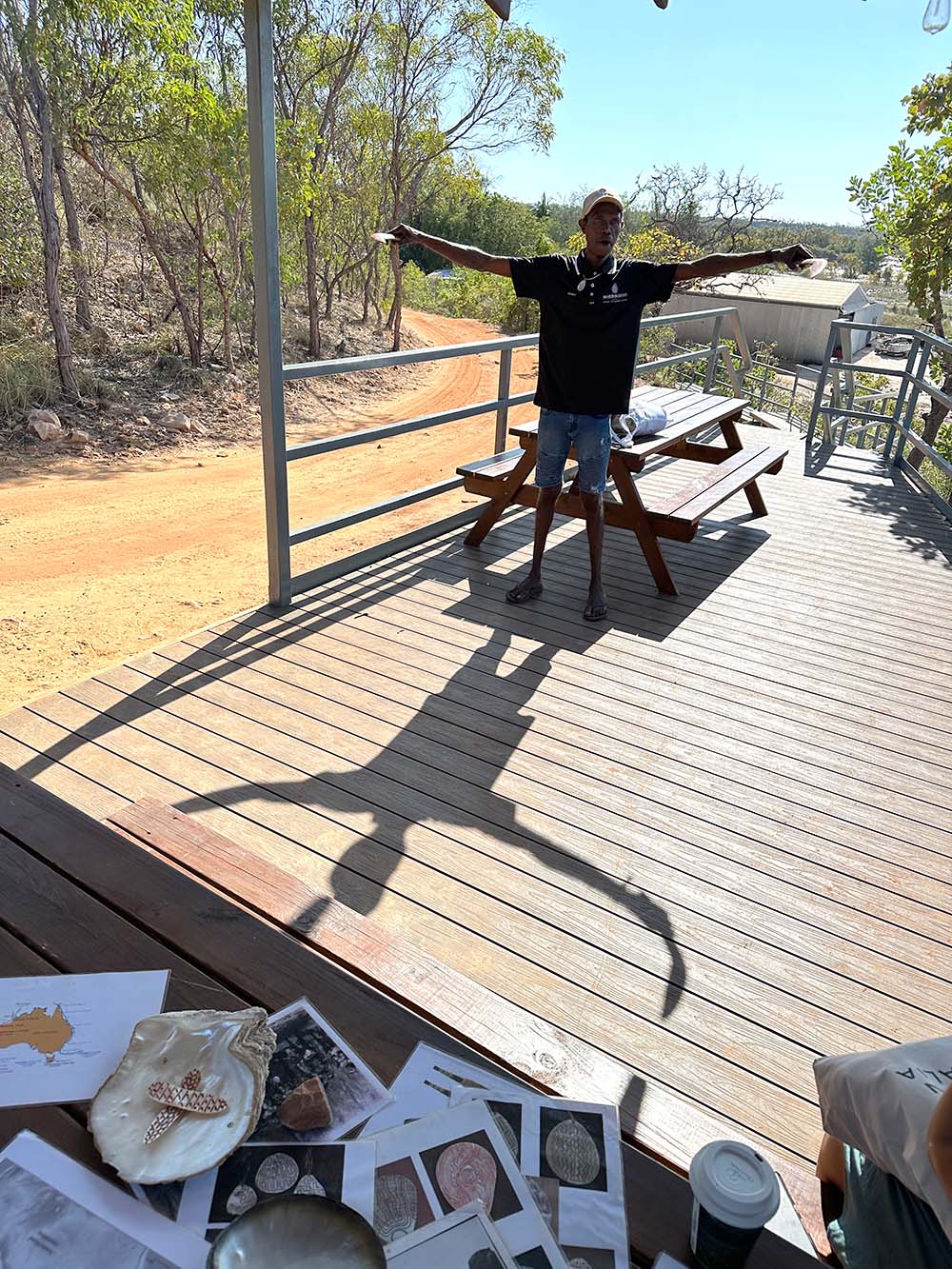 Broome Cygnet Bay Borrogan Tour Terry Boomerang Shadow