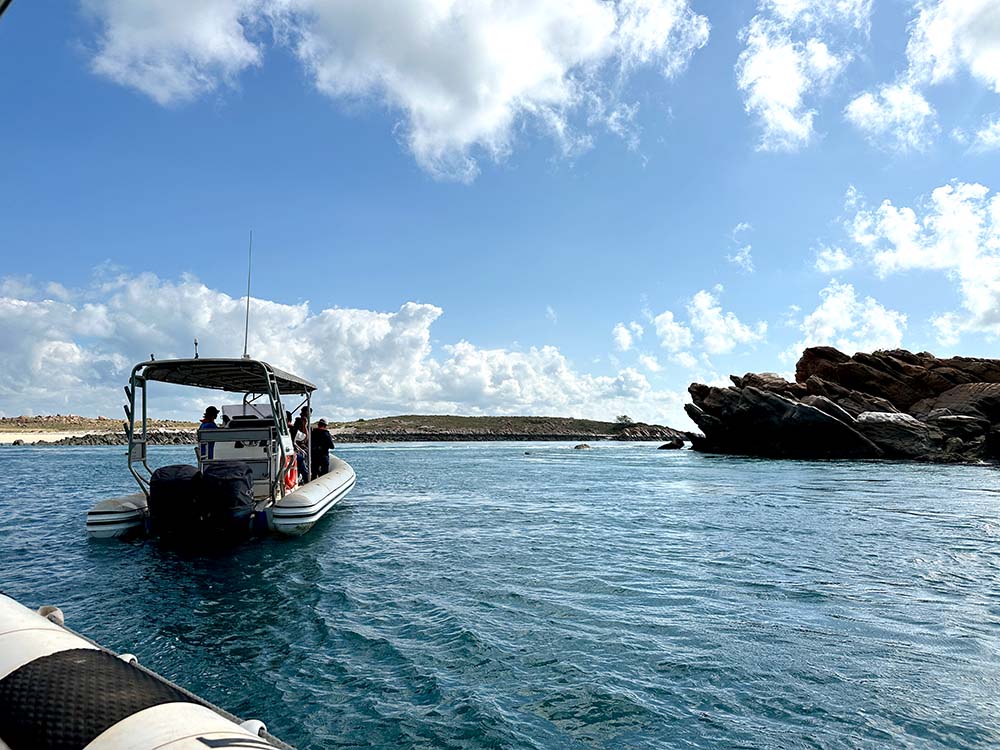 Broome Cygnet Bay Giant Tides Boat Rock