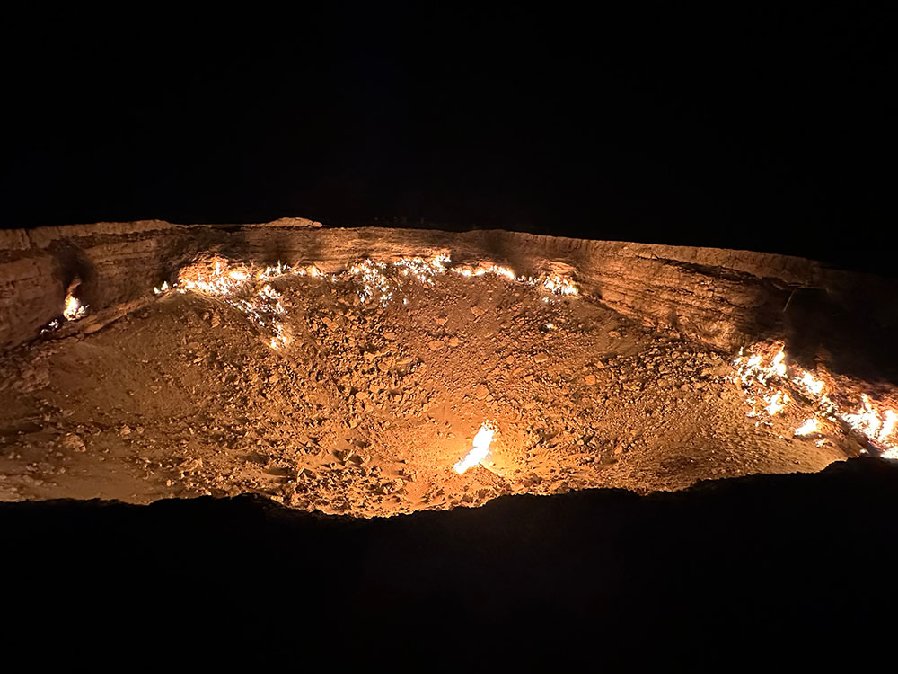 Turkmenistan Darvaza Gas Crater Night Fires