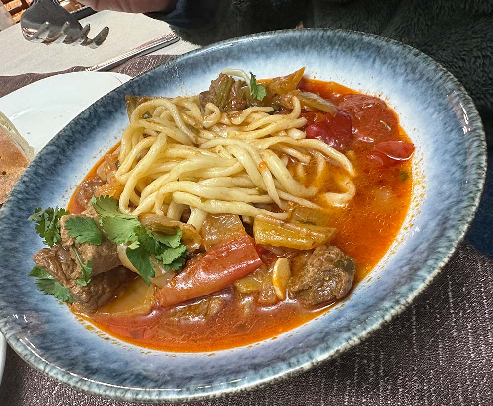 Uzbekistan Samarkand Restaurant Lagman