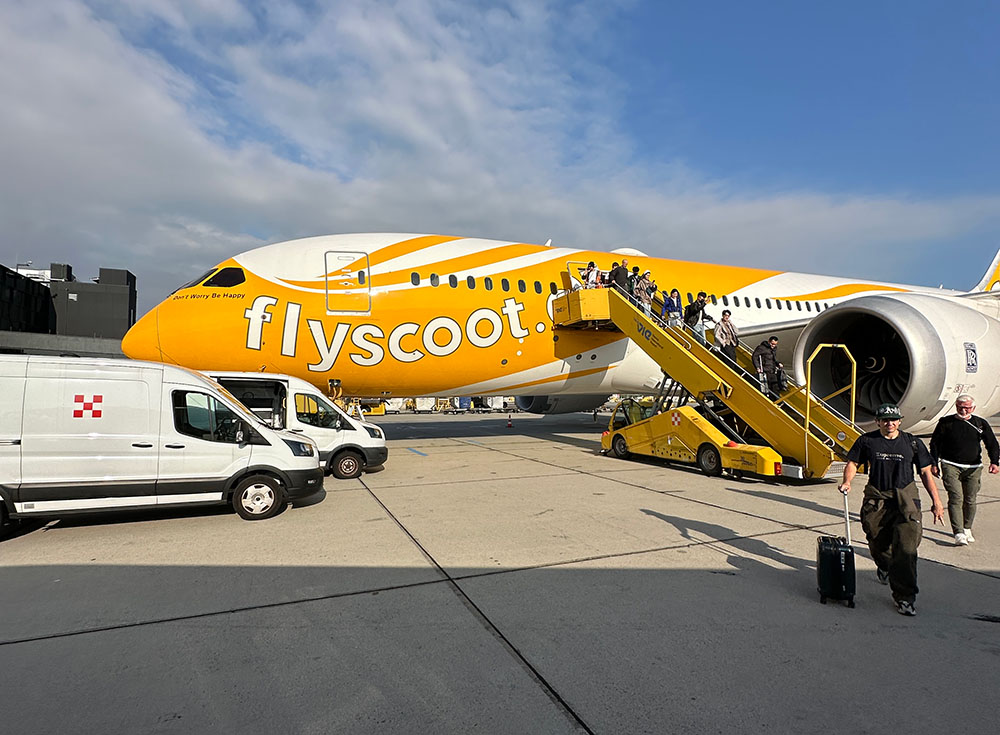 Scoot Plane
