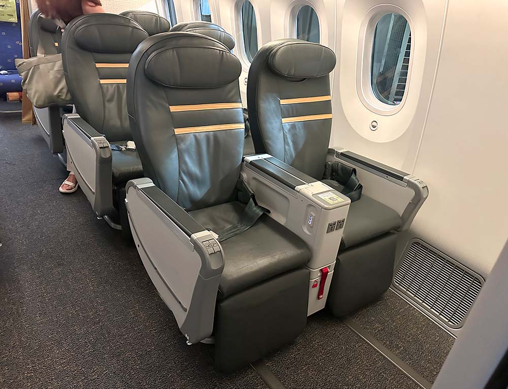 Scoot Plus Seats