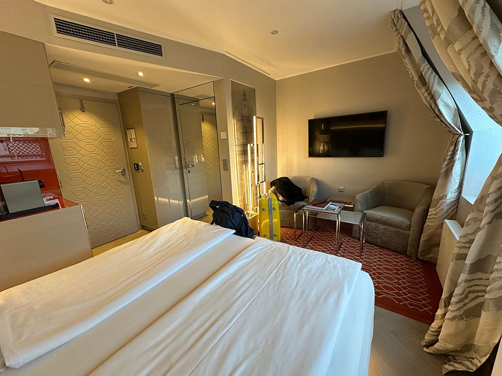 Vienna Hotel Das Tyrol Room 2