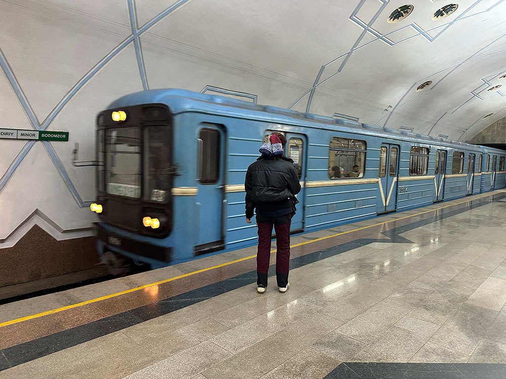 Uzbekistan Tashkent Subway Bodomzor Train