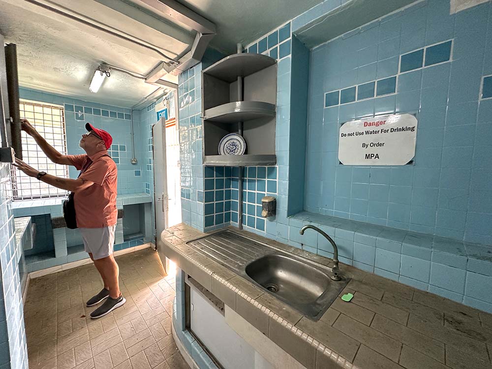 Cocina pequeña con faro del Sultan Shoal